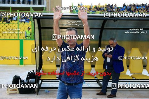 903435, Tehran, Iran, Iran Pro League، Persian Gulf Cup، 2017-18 season، First Leg، Week 9، Sanat Naft Abadan ۱ v ۰ Naft Tehran on 2017/10/13 at Takhti Stadium Abadan