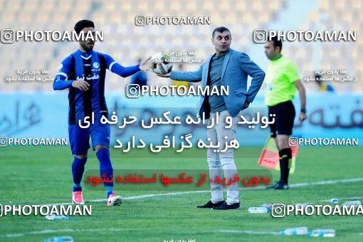 904464, Tehran, [*parameter:4*], لیگ برتر فوتبال ایران، Persian Gulf Cup، Week 10، First Leg، Naft Tehran 1 v 0 Esteghlal Khouzestan on 2017/10/17 at Takhti Stadium