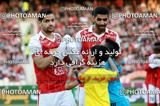 906911, Tehran, , جام حذفی فوتبال ایران, 1.16 round, Khorramshahr Cup, Persepolis 2 v 0 Naft Tehran on 2017/10/21 at Azadi Stadium