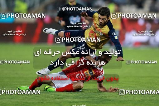 907236, Tehran, , جام حذفی فوتبال ایران, 1.16 round, Khorramshahr Cup, Persepolis 2 v 0 Naft Tehran on 2017/10/21 at Azadi Stadium