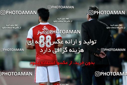 907220, Tehran, , جام حذفی فوتبال ایران, 1/16 stage, Khorramshahr Cup, Persepolis 2 v 0 Naft Tehran on 2017/10/21 at Azadi Stadium