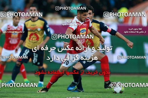 915512, Tehran, , جام حذفی فوتبال ایران, 1.16 round, Khorramshahr Cup, Persepolis 2 v 0 Naft Tehran on 2017/10/21 at Azadi Stadium