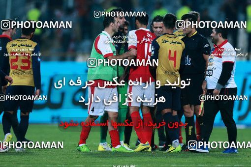 915707, Tehran, , جام حذفی فوتبال ایران, 1.16 round, Khorramshahr Cup, Persepolis 2 v 0 Naft Tehran on 2017/10/21 at Azadi Stadium