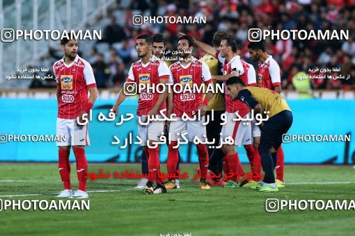 915352, Tehran, , جام حذفی فوتبال ایران, 1.16 round, Khorramshahr Cup, Persepolis 2 v 0 Naft Tehran on 2017/10/21 at Azadi Stadium