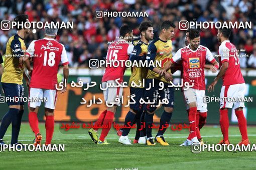 915269, Tehran, , جام حذفی فوتبال ایران, 1.16 round, Khorramshahr Cup, Persepolis 2 v 0 Naft Tehran on 2017/10/21 at Azadi Stadium