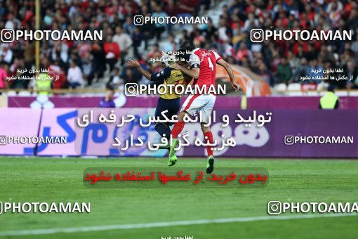 915252, Tehran, , جام حذفی فوتبال ایران, 1.16 round, Khorramshahr Cup, Persepolis 2 v 0 Naft Tehran on 2017/10/21 at Azadi Stadium