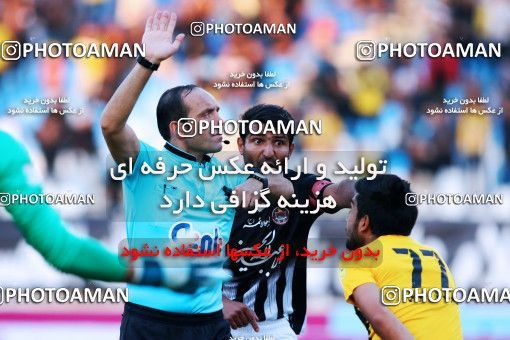 918340, Isfahan, [*parameter:4*], Iran Pro League، Persian Gulf Cup، 2017-18 season، First Leg، Week 9، Sepahan 2 v ۰ Siah Jamegan on 2017/10/12 at Naghsh-e Jahan Stadium