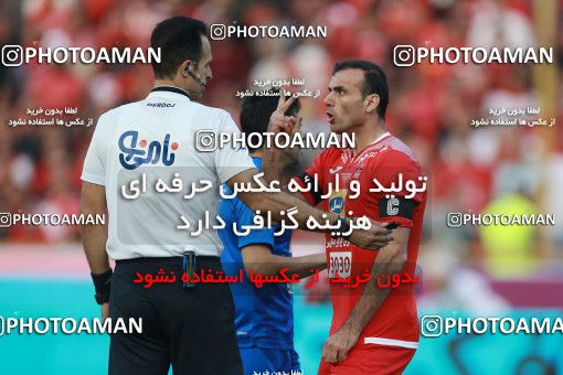 933230, Tehran, [*parameter:4*], Iran Pro League، Persian Gulf Cup، 2017-18 season، First Leg، Week 10، Persepolis ۱ v ۰ Esteghlal on 2017/10/26 at Azadi Stadium