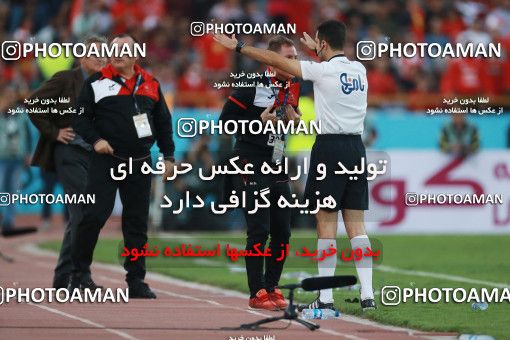 933168, Tehran, [*parameter:4*], Iran Pro League، Persian Gulf Cup، 2017-18 season، First Leg، Week 10، Persepolis ۱ v ۰ Esteghlal on 2017/10/26 at Azadi Stadium