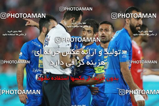 933614, Tehran, [*parameter:4*], Iran Pro League، Persian Gulf Cup، 2017-18 season، First Leg، Week 10، Persepolis ۱ v ۰ Esteghlal on 2017/10/26 at Azadi Stadium