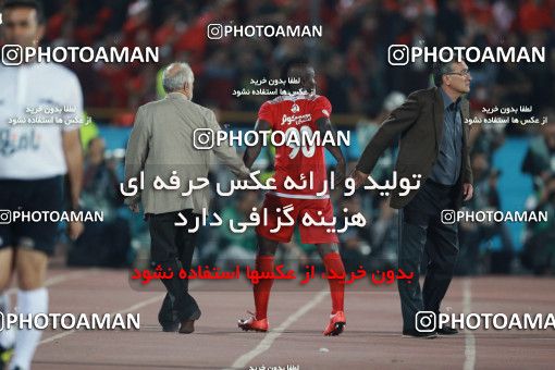 933661, Tehran, [*parameter:4*], لیگ برتر فوتبال ایران، Persian Gulf Cup، Week 10، First Leg، Persepolis 1 v 0 Esteghlal on 2017/10/26 at Azadi Stadium