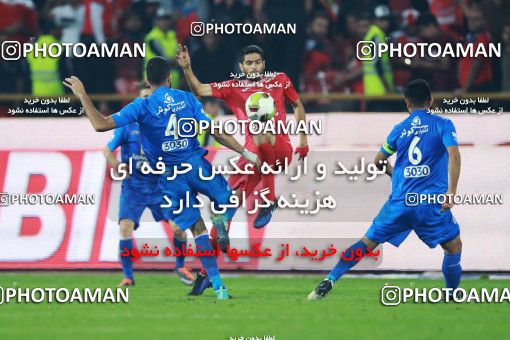 933708, Tehran, [*parameter:4*], Iran Pro League، Persian Gulf Cup، 2017-18 season، First Leg، Week 10، Persepolis ۱ v ۰ Esteghlal on 2017/10/26 at Azadi Stadium