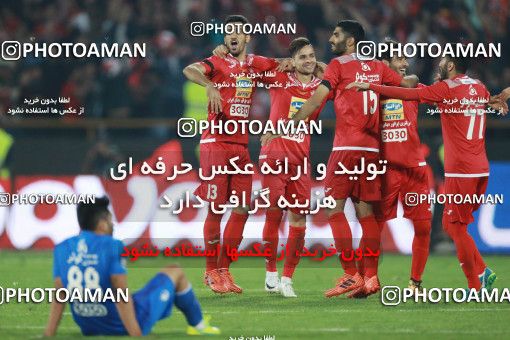 933743, Tehran, [*parameter:4*], Iran Pro League، Persian Gulf Cup، 2017-18 season، First Leg، Week 10، Persepolis ۱ v ۰ Esteghlal on 2017/10/26 at Azadi Stadium