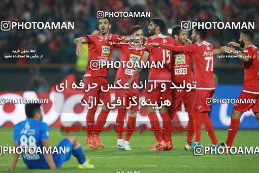 933823, Tehran, [*parameter:4*], Iran Pro League، Persian Gulf Cup، 2017-18 season، First Leg، Week 10، Persepolis ۱ v ۰ Esteghlal on 2017/10/26 at Azadi Stadium