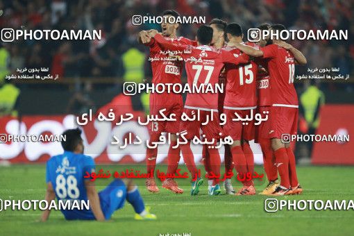 933712, Tehran, [*parameter:4*], Iran Pro League، Persian Gulf Cup، 2017-18 season، First Leg، Week 10، Persepolis ۱ v ۰ Esteghlal on 2017/10/26 at Azadi Stadium