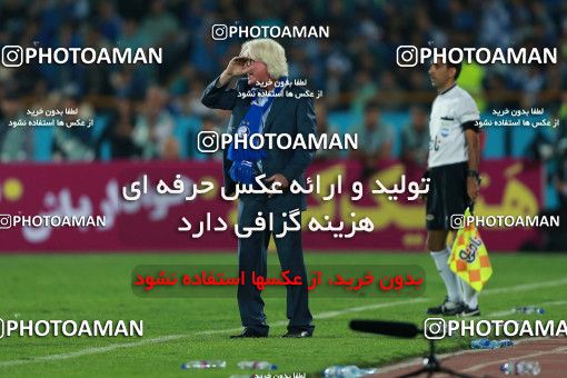 913801, Tehran, [*parameter:4*], لیگ برتر فوتبال ایران، Persian Gulf Cup، Week 10، First Leg، Persepolis 1 v 0 Esteghlal on 2017/10/26 at Azadi Stadium