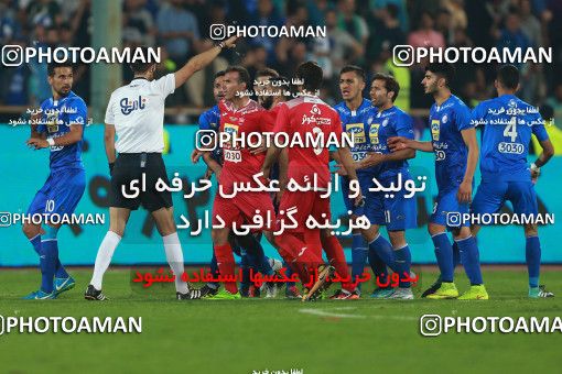 913968, Tehran, [*parameter:4*], Iran Pro League، Persian Gulf Cup، 2017-18 season، First Leg، Week 10، Persepolis ۱ v ۰ Esteghlal on 2017/10/26 at Azadi Stadium