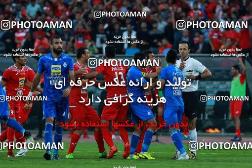 914189, Tehran, [*parameter:4*], Iran Pro League، Persian Gulf Cup، 2017-18 season، First Leg، Week 10، Persepolis ۱ v ۰ Esteghlal on 2017/10/26 at Azadi Stadium