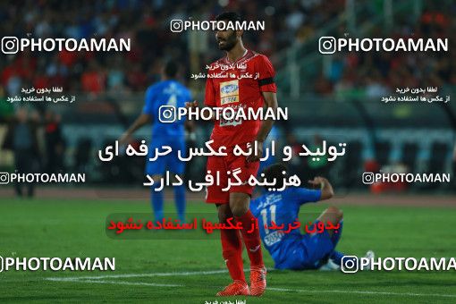 914418, Tehran, [*parameter:4*], Iran Pro League، Persian Gulf Cup، 2017-18 season، First Leg، Week 10، Persepolis ۱ v ۰ Esteghlal on 2017/10/26 at Azadi Stadium