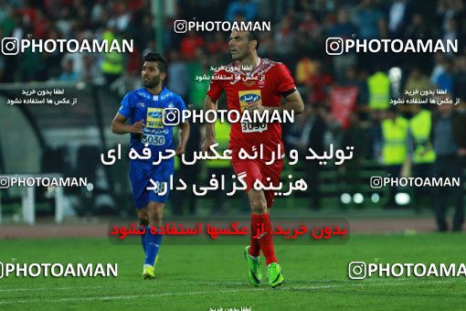 914791, Tehran, [*parameter:4*], Iran Pro League، Persian Gulf Cup، 2017-18 season، First Leg، Week 10، Persepolis ۱ v ۰ Esteghlal on 2017/10/26 at Azadi Stadium