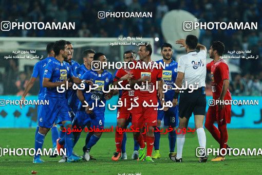 914625, Tehran, [*parameter:4*], Iran Pro League، Persian Gulf Cup، 2017-18 season، First Leg، Week 10، Persepolis ۱ v ۰ Esteghlal on 2017/10/26 at Azadi Stadium