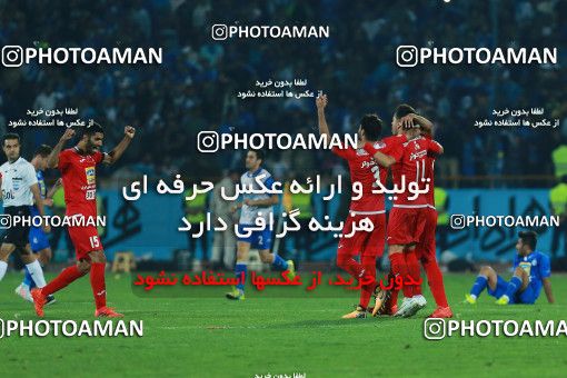 914699, Tehran, [*parameter:4*], Iran Pro League، Persian Gulf Cup، 2017-18 season، First Leg، Week 10، Persepolis ۱ v ۰ Esteghlal on 2017/10/26 at Azadi Stadium