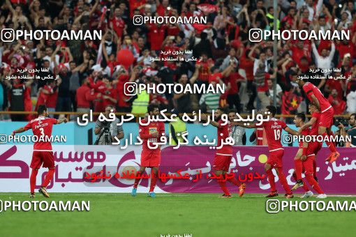 911922, Tehran, [*parameter:4*], Iran Pro League، Persian Gulf Cup، 2017-18 season، First Leg، Week 10، Persepolis ۱ v ۰ Esteghlal on 2017/10/26 at Azadi Stadium