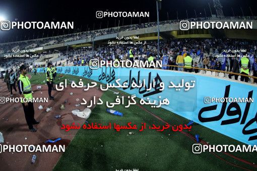 912304, Tehran, [*parameter:4*], Iran Pro League، Persian Gulf Cup، 2017-18 season، First Leg، Week 10، Persepolis ۱ v ۰ Esteghlal on 2017/10/26 at Azadi Stadium