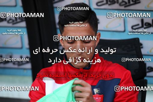 911574, Tehran, [*parameter:4*], لیگ برتر فوتبال ایران، Persian Gulf Cup، Week 10، First Leg، Persepolis 1 v 0 Esteghlal on 2017/10/26 at Azadi Stadium