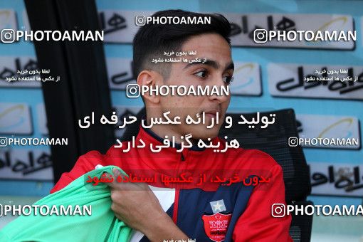 911559, Tehran, [*parameter:4*], لیگ برتر فوتبال ایران، Persian Gulf Cup، Week 10، First Leg، Persepolis 1 v 0 Esteghlal on 2017/10/26 at Azadi Stadium