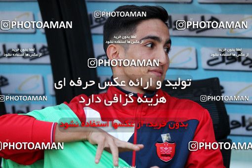 911576, Tehran, [*parameter:4*], لیگ برتر فوتبال ایران، Persian Gulf Cup، Week 10، First Leg، Persepolis 1 v 0 Esteghlal on 2017/10/26 at Azadi Stadium