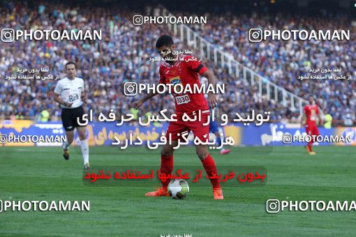 911829, Tehran, [*parameter:4*], Iran Pro League، Persian Gulf Cup، 2017-18 season، First Leg، Week 10، Persepolis ۱ v ۰ Esteghlal on 2017/10/26 at Azadi Stadium