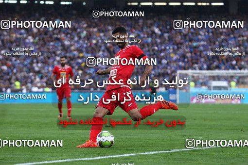 911893, Tehran, [*parameter:4*], Iran Pro League، Persian Gulf Cup، 2017-18 season، First Leg، Week 10، Persepolis ۱ v ۰ Esteghlal on 2017/10/26 at Azadi Stadium