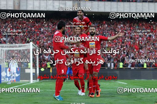 911817, Tehran, [*parameter:4*], Iran Pro League، Persian Gulf Cup، 2017-18 season، First Leg، Week 10، Persepolis ۱ v ۰ Esteghlal on 2017/10/26 at Azadi Stadium