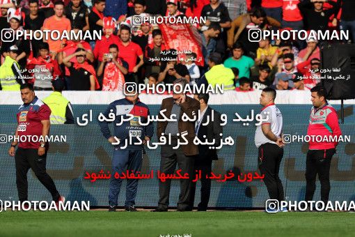 916061, Tehran, [*parameter:4*], Iran Pro League، Persian Gulf Cup، 2017-18 season، First Leg، Week 10، Persepolis ۱ v ۰ Esteghlal on 2017/10/26 at Azadi Stadium