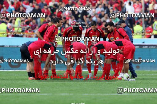 916056, Tehran, [*parameter:4*], Iran Pro League، Persian Gulf Cup، 2017-18 season، First Leg، Week 10، Persepolis ۱ v ۰ Esteghlal on 2017/10/26 at Azadi Stadium