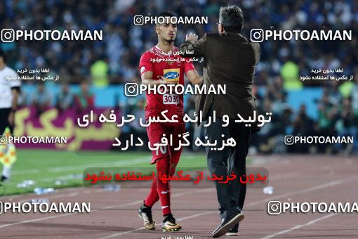 915973, Tehran, [*parameter:4*], لیگ برتر فوتبال ایران، Persian Gulf Cup، Week 10، First Leg، Persepolis 1 v 0 Esteghlal on 2017/10/26 at Azadi Stadium