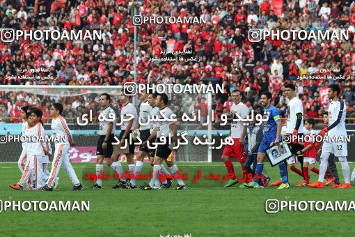 912465, Tehran, [*parameter:4*], Iran Pro League، Persian Gulf Cup، 2017-18 season، First Leg، Week 10، Persepolis ۱ v ۰ Esteghlal on 2017/10/26 at Azadi Stadium