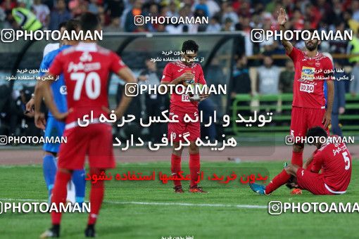 913278, Tehran, [*parameter:4*], Iran Pro League، Persian Gulf Cup، 2017-18 season، First Leg، Week 10، Persepolis ۱ v ۰ Esteghlal on 2017/10/26 at Azadi Stadium