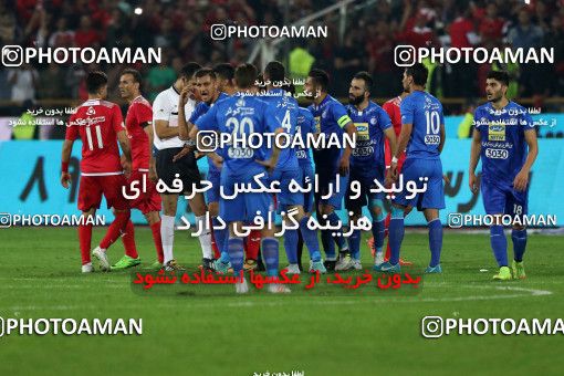 913678, Tehran, [*parameter:4*], Iran Pro League، Persian Gulf Cup، 2017-18 season، First Leg، Week 10، Persepolis ۱ v ۰ Esteghlal on 2017/10/26 at Azadi Stadium