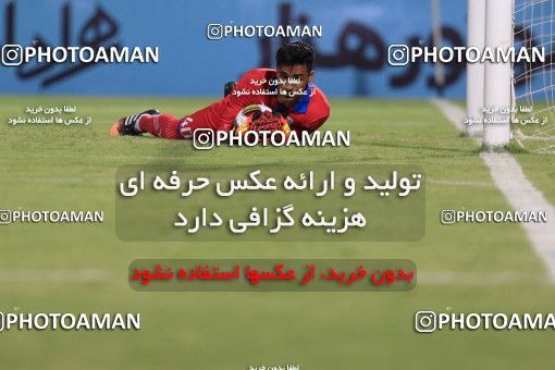 918935, Abadan, , جام حذفی فوتبال ایران, Eighth final, Khorramshahr Cup, Sanat Naft Abadan 2 v 1 Damash Gilan on 2017/10/26 at Takhti Stadium Abadan