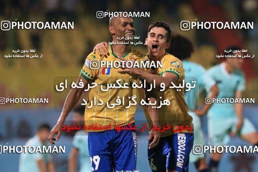 918659, Abadan, , Iranian Hazfi Cup, 1.8 round, Khorramshahr Cup, Sanat Naft Abadan 2 v ۱ Damash Gilan on 2017/10/26 at Takhti Stadium Abadan