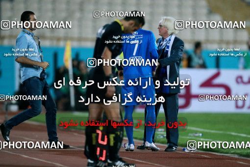 919075, Tehran, [*parameter:4*], Iran Pro League، Persian Gulf Cup، 2017-18 season، First Leg، Week 11، Esteghlal 2 v ۰ Naft Tehran on 2017/10/31 at Azadi Stadium