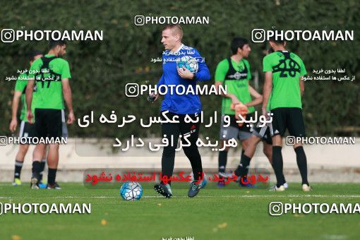 928585, Tehran, , Iran National Football Team Training Session on 2017/11/02 at Research Institute of Petroleum Industry