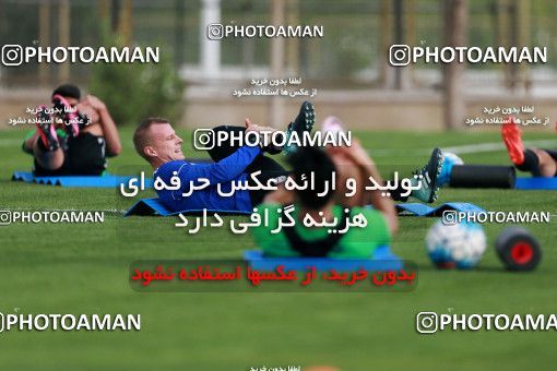 928441, Tehran, , Iran National Football Team Training Session on 2017/11/02 at Research Institute of Petroleum Industry