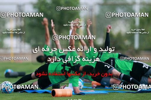 928552, Tehran, , Iran National Football Team Training Session on 2017/11/02 at Research Institute of Petroleum Industry