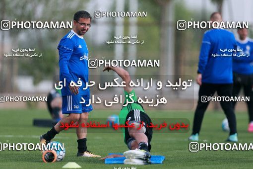 928236, Tehran, , Iran National Football Team Training Session on 2017/11/02 at Research Institute of Petroleum Industry