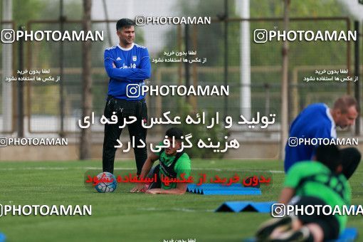 928606, Tehran, , Iran National Football Team Training Session on 2017/11/02 at Research Institute of Petroleum Industry