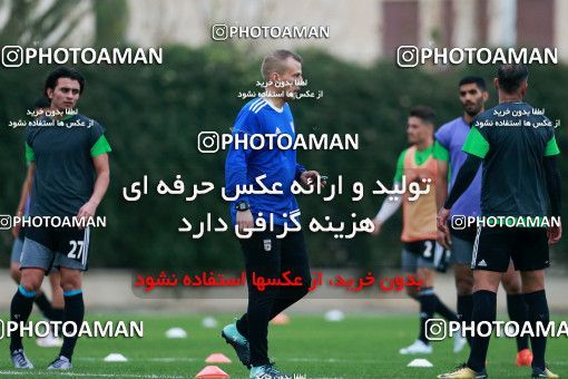 928257, Tehran, , Iran National Football Team Training Session on 2017/11/02 at Research Institute of Petroleum Industry