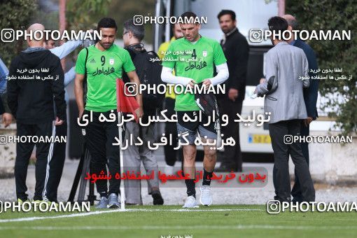 922193, Tehran, , Iran National Football Team Training Session on 2017/11/02 at Research Institute of Petroleum Industry